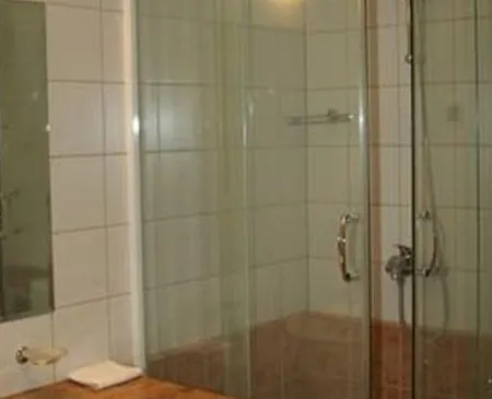 Kendros Hotel 